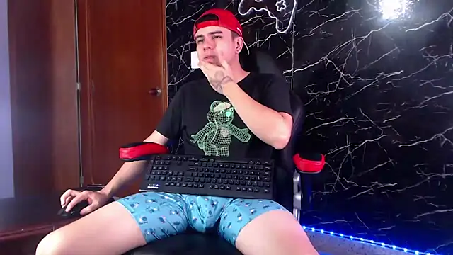 Snapshot of maty_hardx chatting on February 2025 01:59:01 PM maty hardx online show from February 2025 01:59:01 PM