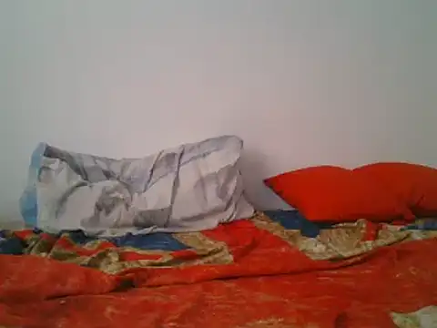 Snapshot of hairygirl80 chatting on February 2025 02:26:01 PM hairygirl80 online show from February 2025 02:26:01 PM