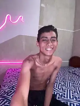 Mauuu18 online show from February 2025 03:52:02 AM