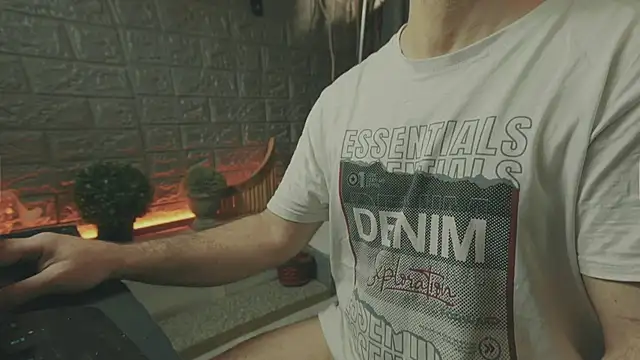 alex-volo online show from October 2025 03:11:02 PM