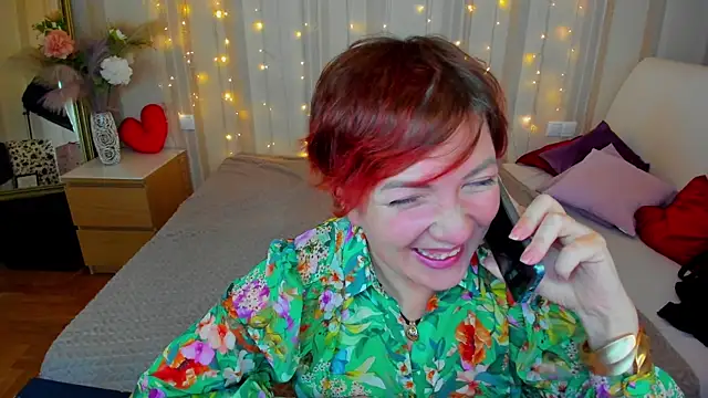 Snapshot of Katherine_Fox chatting on March 2025 08:00:01 AM Katherine Fox online show from March 2025 08:00:01 AM