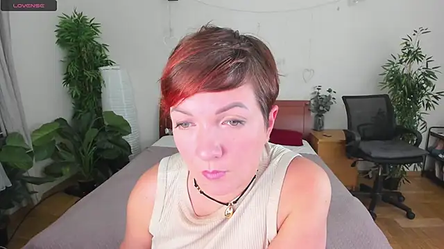 Snapshot of Katherine_Fox chatting on March 2025 05:06:01 PM Katherine Fox online show from March 2025 05:06:01 PM