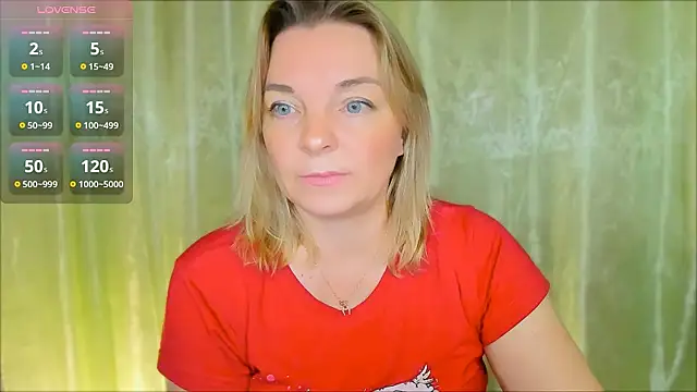 Regina  blue online show from December 2024 06:20:02 PM