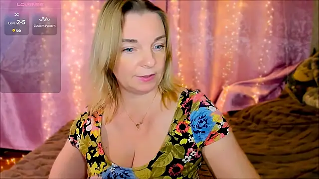 Regina  blue online show from January 2025 05:17:02 PM