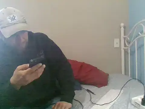 Snapshot of SmokingSloth chatting on February 2025 05:08:01 PM SmokingSloth online show from February 2025 05:08:01 PM