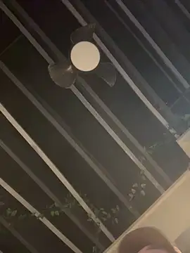 SmokingSloth online show from December 2025 02:33:01 PM