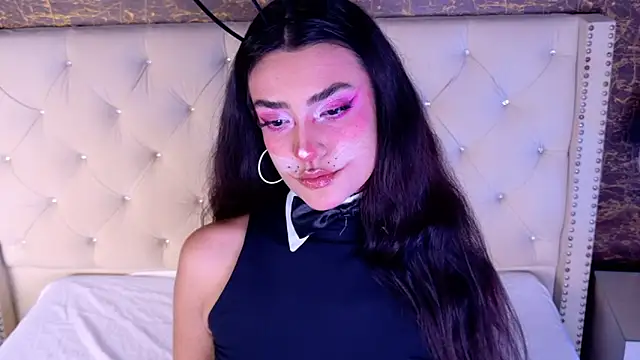 SeleneeEvanss online show from October 2025 10:22:02 AM