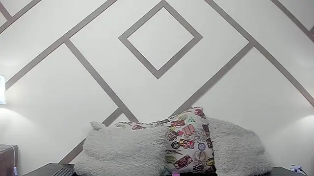 FernandaClar online show from April 2026 01:19:01 PM