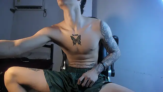 Snakebutterfly online show from September 2025 06:57:02 AM