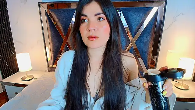 Amara vega online show from November 2025 05:50:02 AM