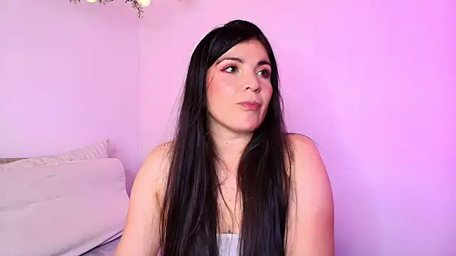 Amara vega online show from March 2026 03:28:01 PM