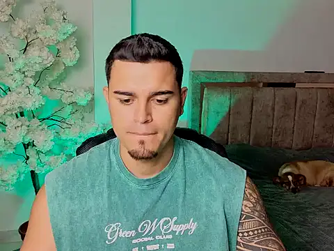 Axel Big cock online show from July 2026 09:54:01 PM