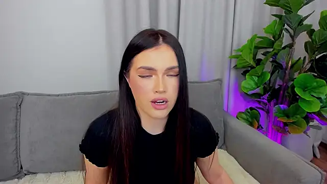 sexyangeloux online show from April 2026 10:07:02 PM