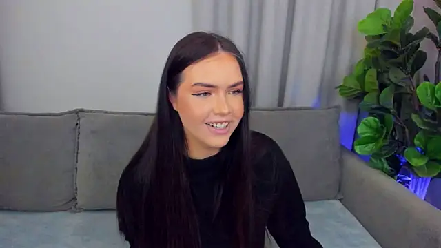sexyangeloux online show from May 2026 08:03:01 PM