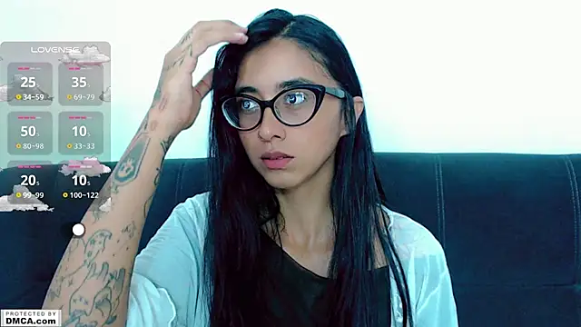 Snapshot of missari_054 chatting on November 2025 09:42:01 AM missari 054 online show from November 2025 09:42:01 AM