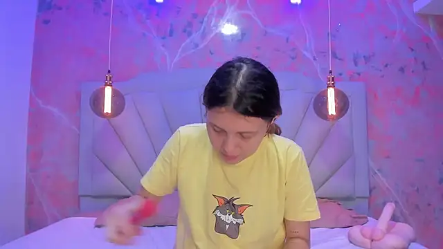 AngelaaCute  online show from January 2025 12:27:01 PM