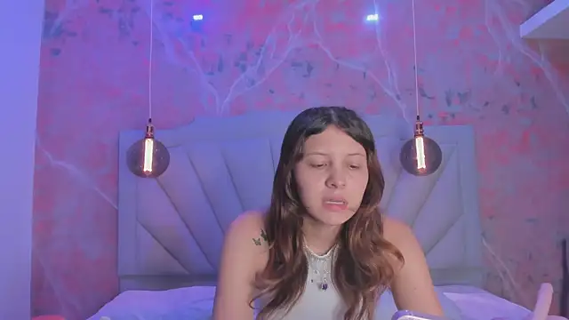 AngelaaCute  online show from March 2025 12:11:01 PM