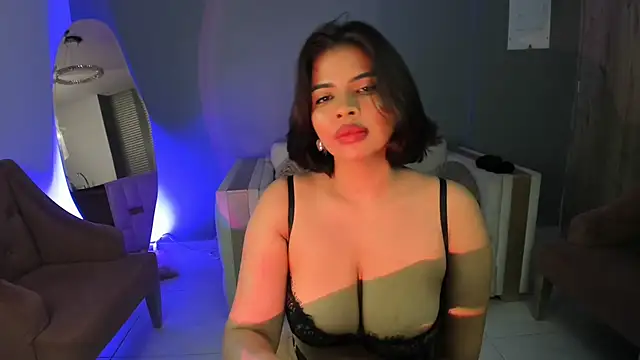 Snapshot of DitaVonTeese chatting on March 2025 06:23:01 PM DitaVonTeese online show from March 2025 06:23:01 PM
