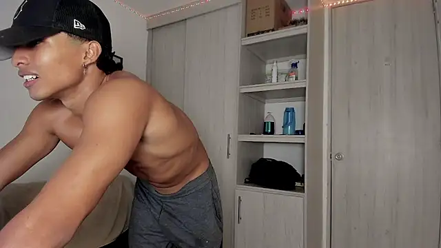  diegsz  online show from February 2025 06:15:01 AM