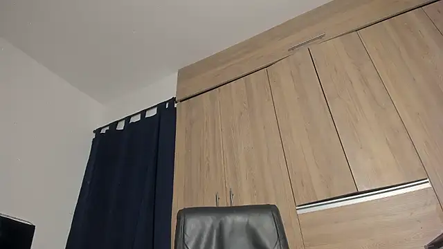  diegsz  online show from February 2026 12:30:02 PM