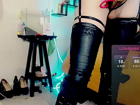 kimkardasha98 online show from June 2026 03:30:01 AM