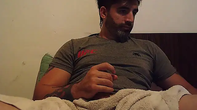 ozzypsico13 online show from January 2026 03:22:01 AM