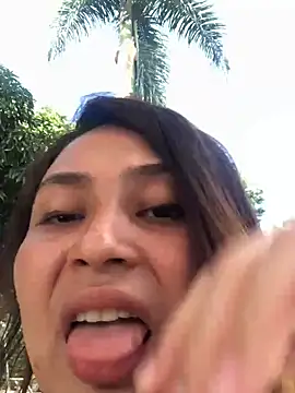 Snapshot of dulce_santamaria chatting on December 2024 05:31:01 PM dulce santamaria online show from December 2024 05:31:01 PM