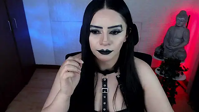 Snapshot of GODDESS_EVANS chatting on July 2026 01:41:01 AM GODDESS EVANS online show from July 2026 01:41:01 AM