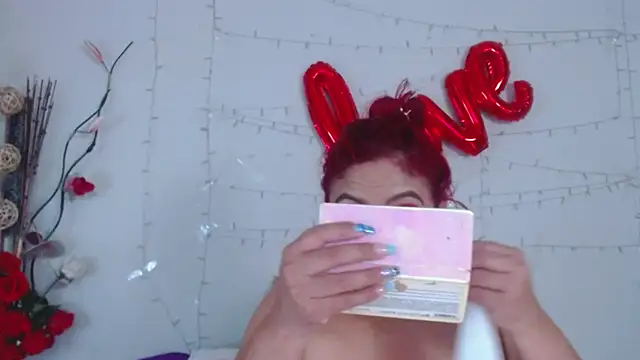 Amara Red online show from February 2025 02:50:02 AM