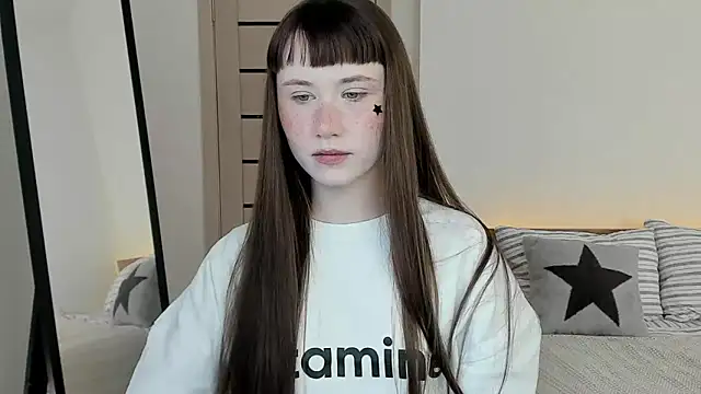 Stella Sunny online show from April 2026 07:49:01 AM