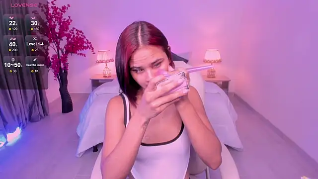 anniie smith online show from September 2025 10:59:02 AM