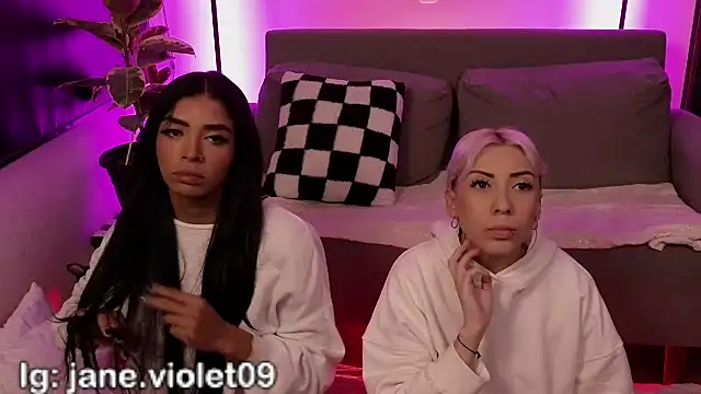 jane hart  online show from December 2025 01:35:01 AM