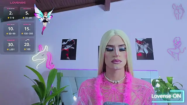 money Ts  online show from October 2025 12:22:01 AM