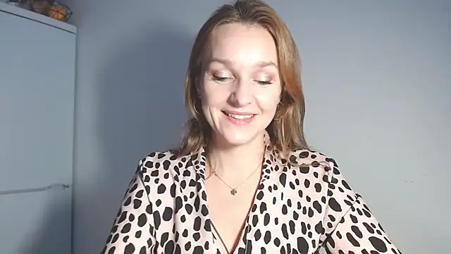 AliciaDesire online show from February 2026 02:12:02 PM