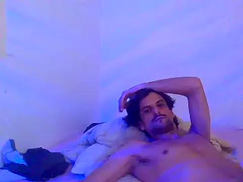 couplemilk online show from December 2024 10:01:02 AM