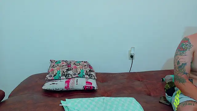 clydexxxbunny online show from December 2024 07:54:02 AM