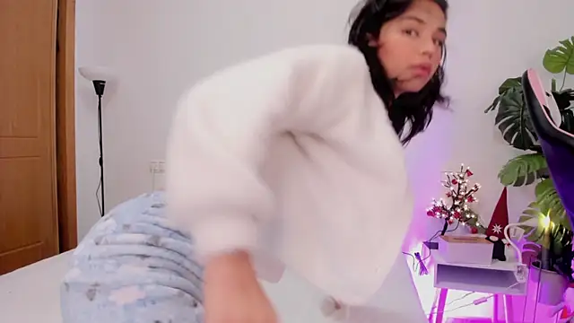 Adriennesexxx online show from December 2024 11:09:02 AM