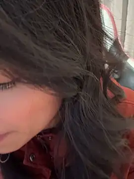 Adriennesexxx online show from December 2025 06:01:02 PM