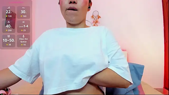 Snapshot of Sofia_Walke1 chatting on January 2026 01:32:02 AM Sofia Walke1 online show from January 2026 01:32:02 AM