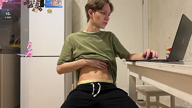 gay boyss online show from March 2025 05:22:02 PM