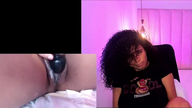 Snapshot of KaruiGames chatting on January 2025 07:23:02 PM KaruiGames online show from January 2025 07:23:02 PM