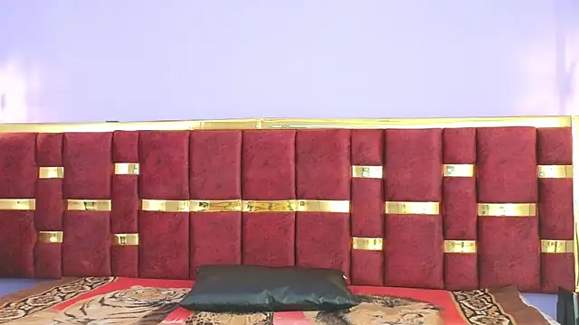 Snapshot of ling_ling24 chatting on January 2025 03:26:02 AM ling ling24 online show from January 2025 03:26:02 AM