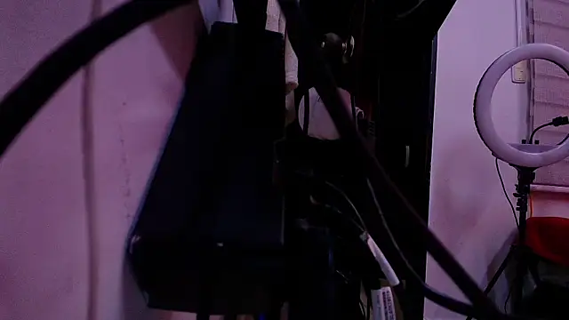 nata luna online show from September 2025 07:03:02 PM