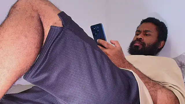 KaelMoreau online show from April 2026 11:54:02 AM