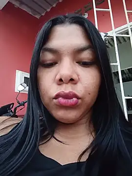 Snapshot of DIORA_Latina chatting on July 2026 03:47:02 AM DIORA Latina online show from July 2026 03:47:02 AM