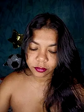 Snapshot of DIORA_Latina chatting on July 2026 04:05:01 AM DIORA Latina online show from July 2026 04:05:01 AM