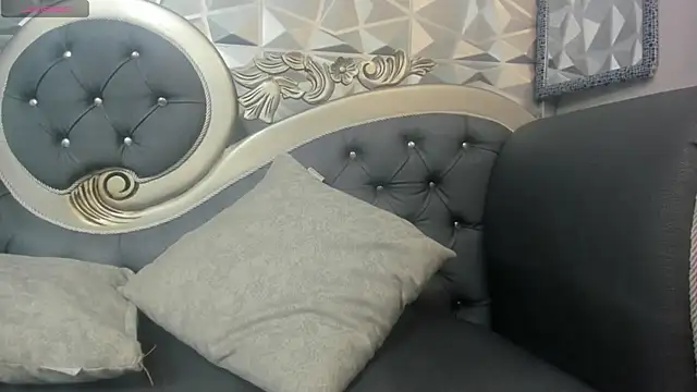 KataleyaStiward online show from February 2025 04:04:01 PM