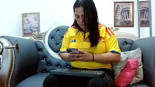 Snapshot of KataleyaStiward chatting on June 2026 12:50:02 PM KataleyaStiward online show from June 2026 12:50:02 PM