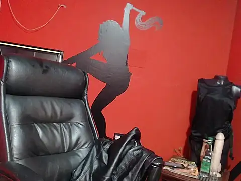 KLOE PIELL online show from March 2026 08:39:01 PM