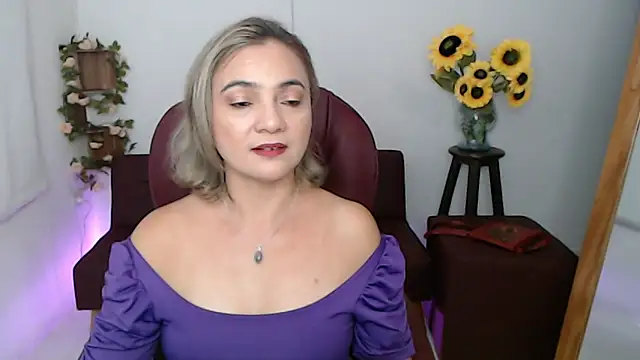Snapshot of Ghada_milf chatting on May 2026 11:02:01 PM Ghada milf online show from May 2026 11:02:01 PM